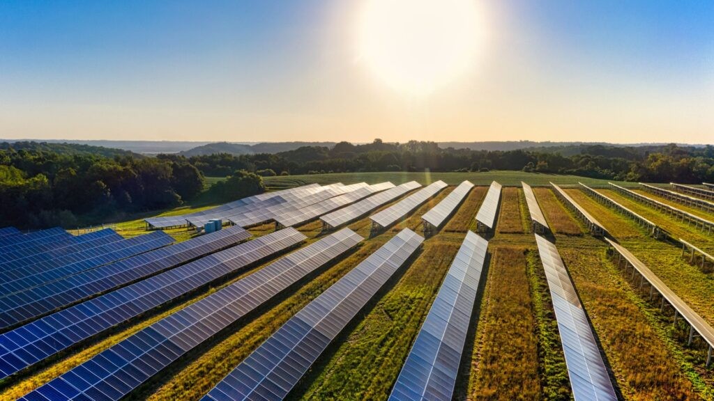 国家统计局：3月规上工业太阳能发电增长15.8%